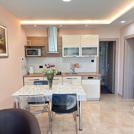 Apartment Pancur Porec Bagian luar foto